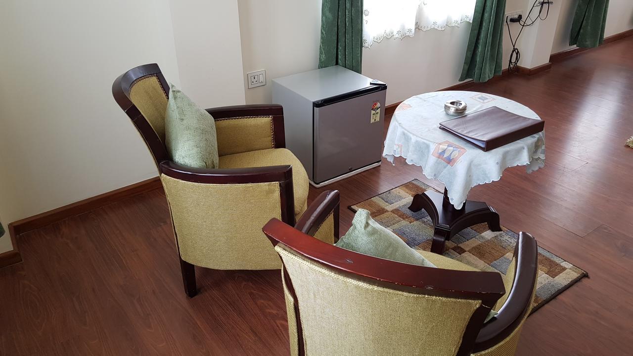 Woodland Hill Stay Shillong Exterior photo