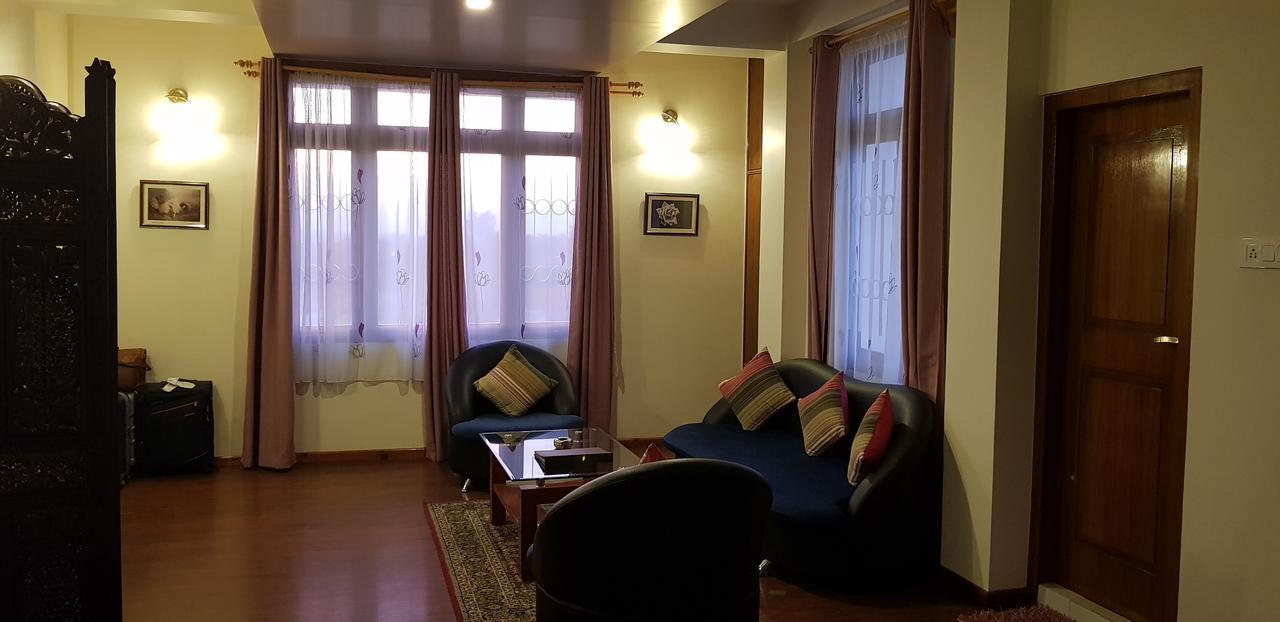 Woodland Hill Stay Shillong Exterior photo