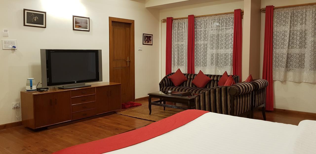 Woodland Hill Stay Shillong Exterior photo