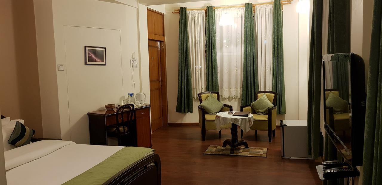 Woodland Hill Stay Shillong Exterior photo